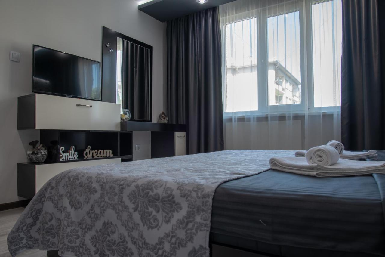Apartment Central-Lux 1 Wielkie Tyrnowo Zewnętrze zdjęcie